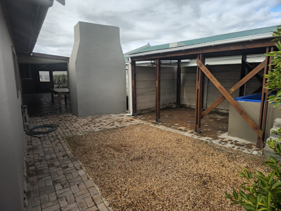 3 Bedroom Property for Sale in Riversdale Western Cape